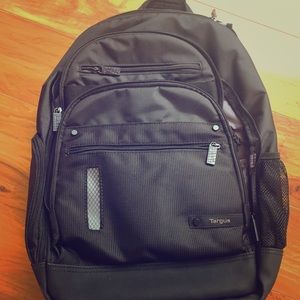 New w/o tags Targus computer backpack